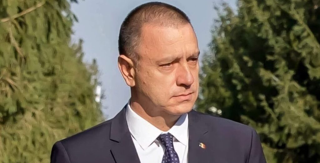 Mihai Fifor atacă Guvernul Bolojan după scăderea PIB: Minus cu minus fac doar și mai multă sărăcie
