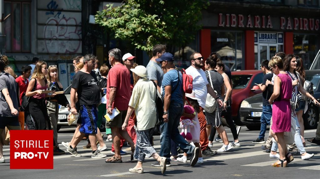 Vreme schimbătoare în România. Canicula revine, apoi temperaturile scad în următoarele două săptămâni