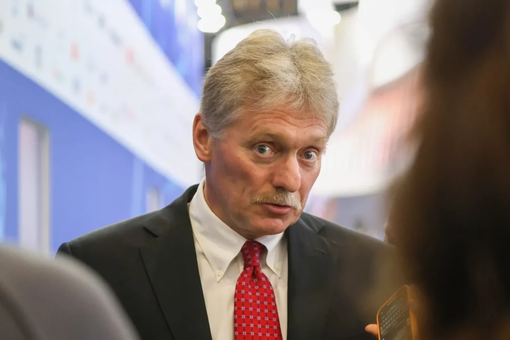 Ce spune Kremlinul despre reluarea negocierilor de pace după vizita emisarilor lui Trump