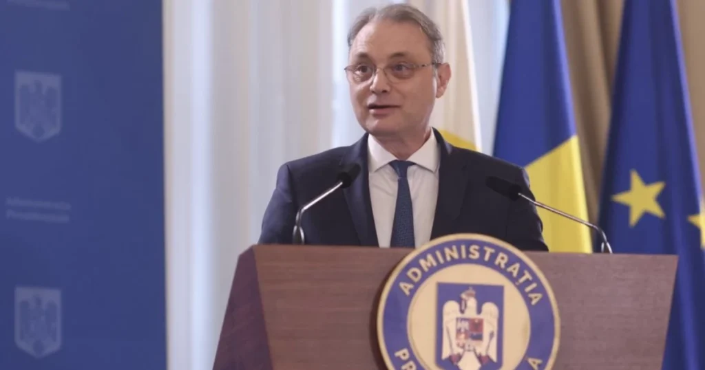 Cine este Luca Nicolescu pe care președintele îl vrea premier