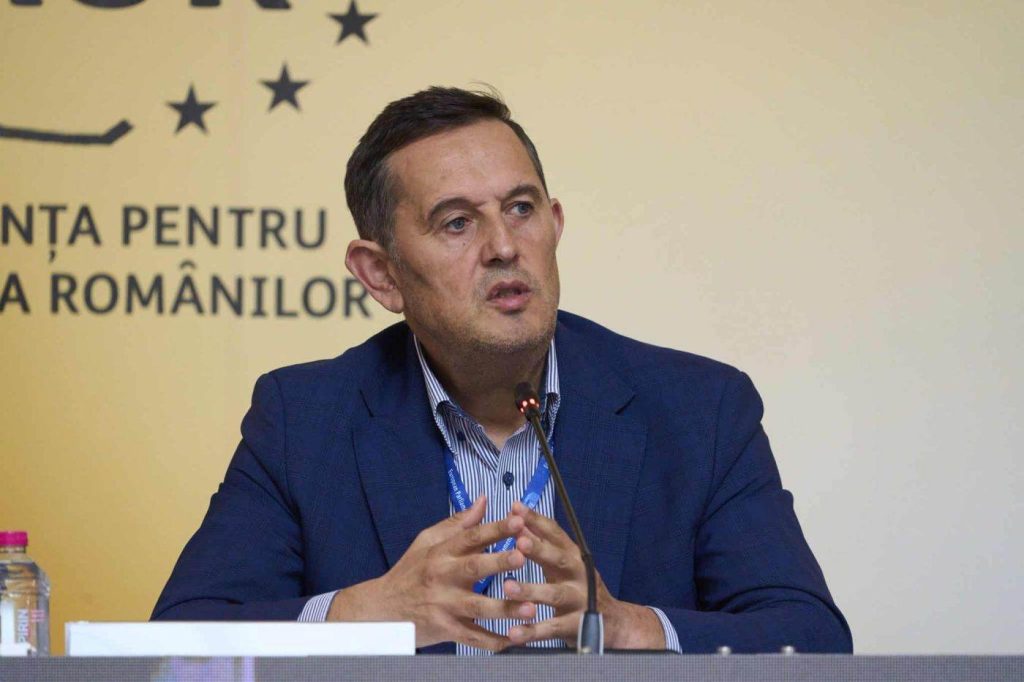 Gheorghe Piperea se declară pregătit să preia funcţia de premier şi propune o alianţă PSD-AUR