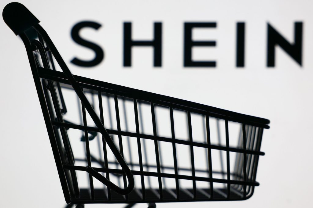 Shein caută achiziții în zona fast fashion pentru a-și accelera creșterea