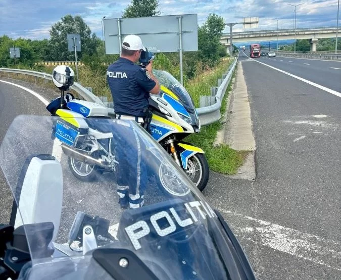 Vitezomanii de pe autostrada Sibiu-Deva, în „radarul” Poliției