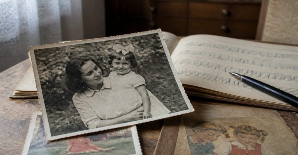 Loredana Groza a scos imagini rare cu mama ei și i-a dedicat un mesaj public. Ce a spus despre femeia care a învățat-o să cânte