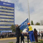 Repornirea producției la Liberty Galați întârzie din cauza majorării prețurilor la energie și a scăderii nivelului Dunării. Sute de angajați sunt neplătiți de mai bine de trei luni