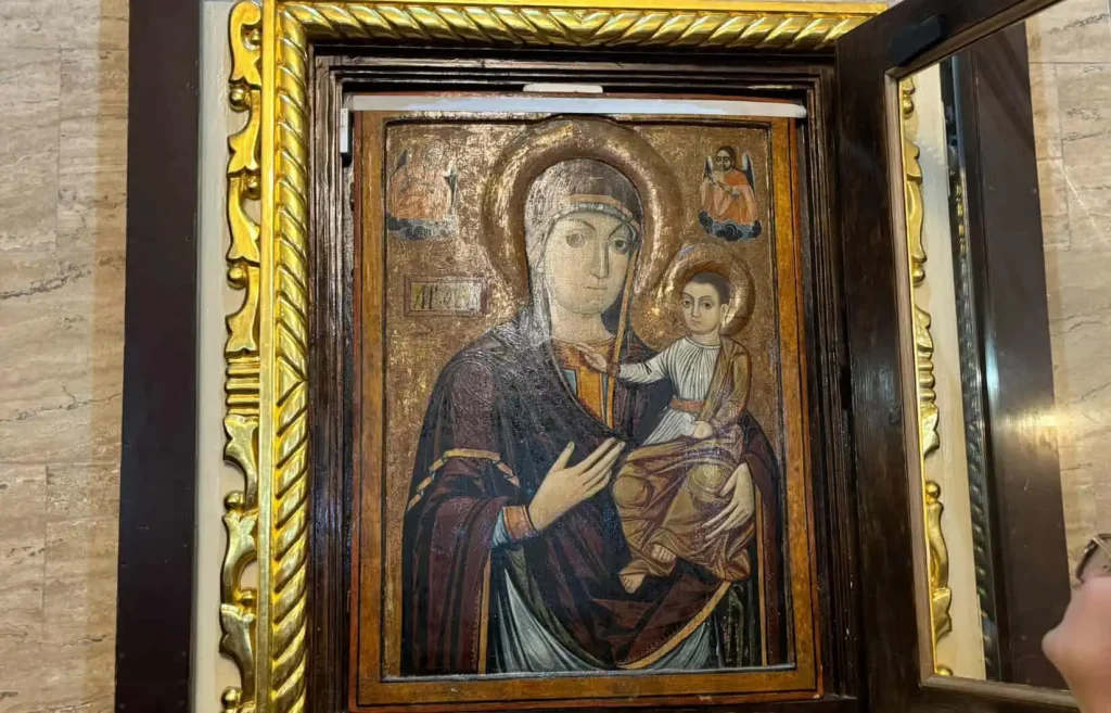 Verdict: Icoana Maicii Domnului de la Mănăstirea Nicula este originalul pictat de Luca din Iclod, în 1694 / Dispute privind locul unde se află ”adevărata icoană” au început acum peste 250 de ani