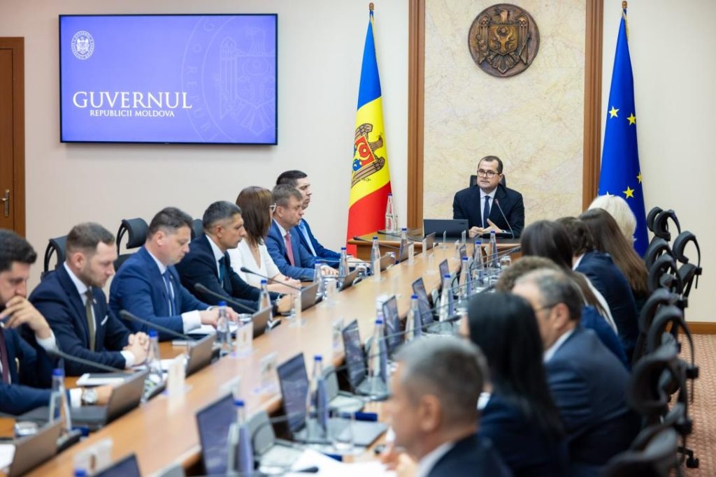 LIVE TEXT/ Ședința Guvernului. Miniștrii au votat reorganizarea Întreprinderii de Stat „Calea Ferată din Moldova”