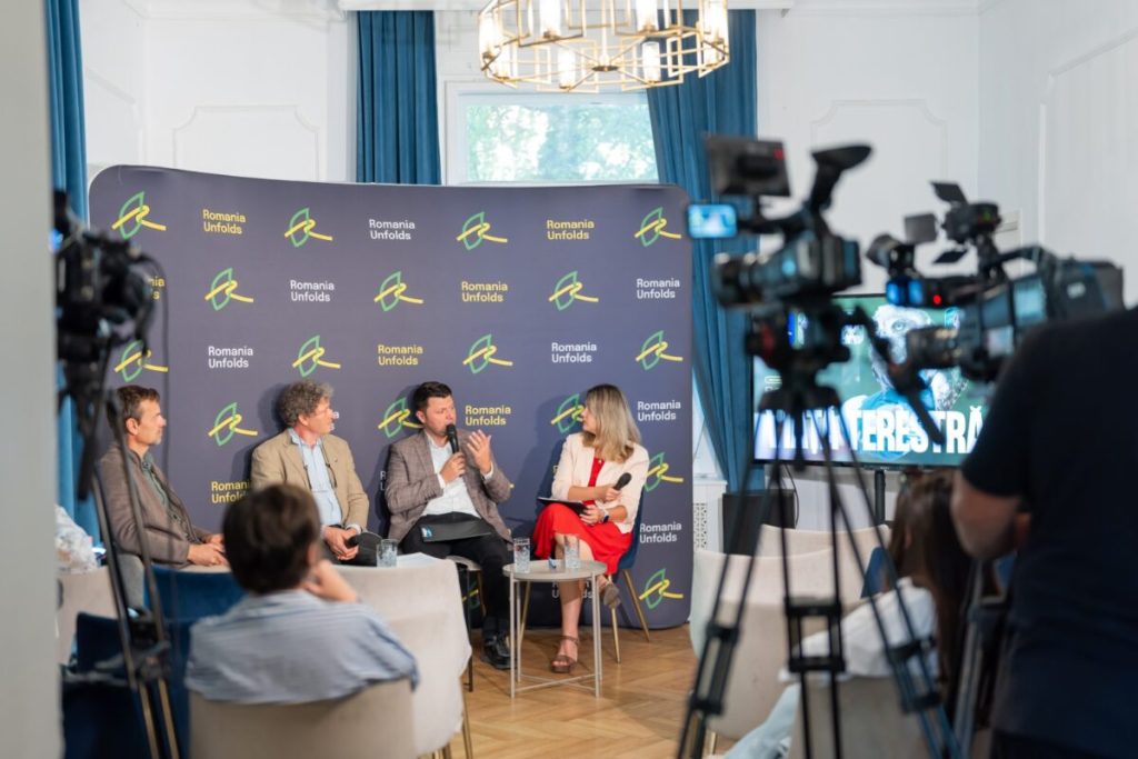 Pajiști, ecoducte și infrastructură critică: trei modele prin care România își protejează biodiversitatea (P)