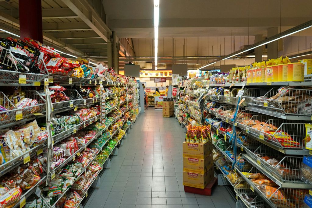 FBAR: În România, peste 3,45 milioane de tone de alimente ajung la gunoi în fiecare an