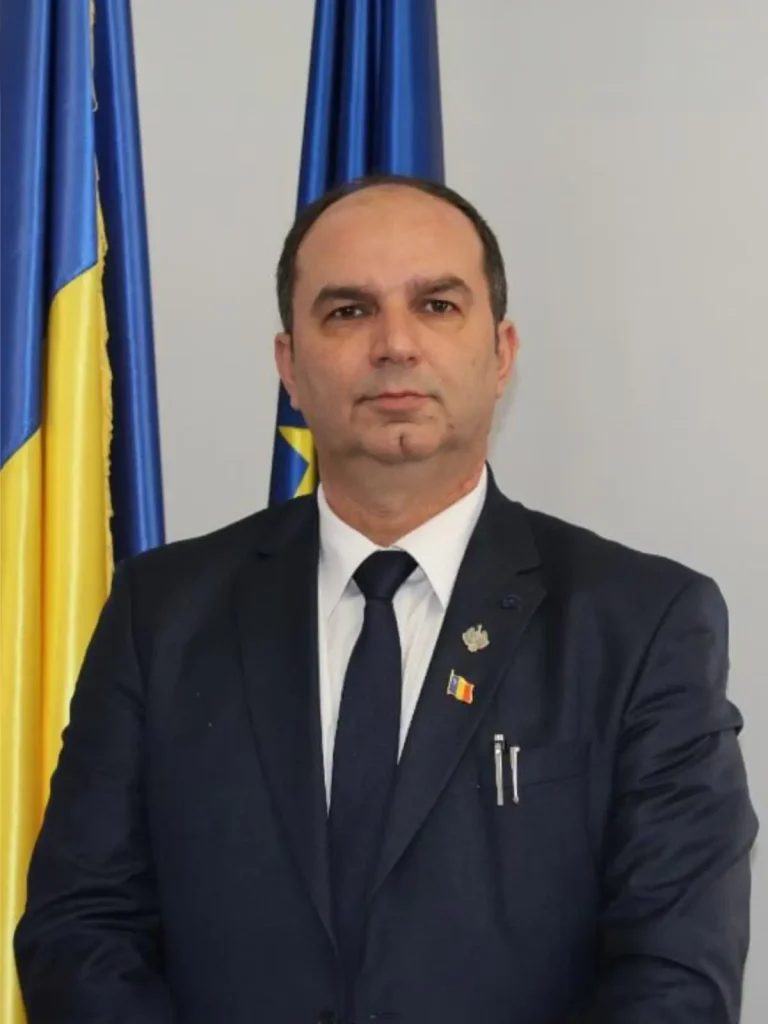 Mihai Țiu: „Domnule Nicuşor Dan, votul unui român care a votat Partidul S.O.S. România nu valorează mai puţin decât votul unui român care a votat PNL sau USR!”