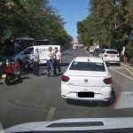 Poliţist pe motocicletă, implicat în accident rutier în Bucureşti / A fost rănit