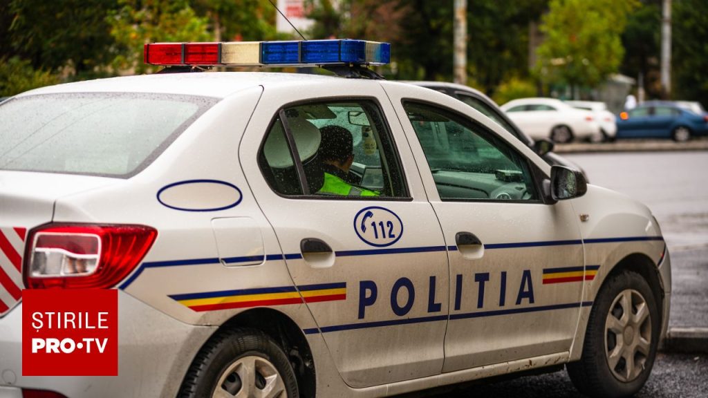 O femeie de 90 de ani din Argeş a rămas fără 41.000 de euro după ce a fost contactată de un bărbat care s-a dat drept medic