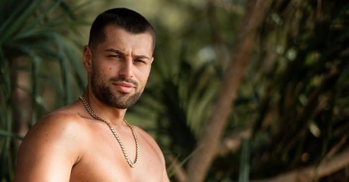 Ce au remarcat urmăritorii în imaginile publicate de Teo Costache