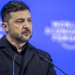Avionul lui Zelenski aproape că a fost lovit de o dronă, în R.Moldova, de unde decola marţi către Norvegia, la funeraliile lui Harald al V-lea, dezvăluie premierul norvegian Jonas Gahr Store. Zelenski a plecat către Canada
