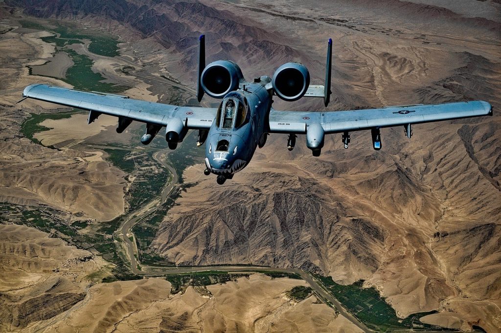 Avioane militare americane, avariate la sol în atacurile asupra unei baze din Iordania / Cel mai grav caz a fost lovit un A-10 Thunderbolt, care și-a pierdut o aripă