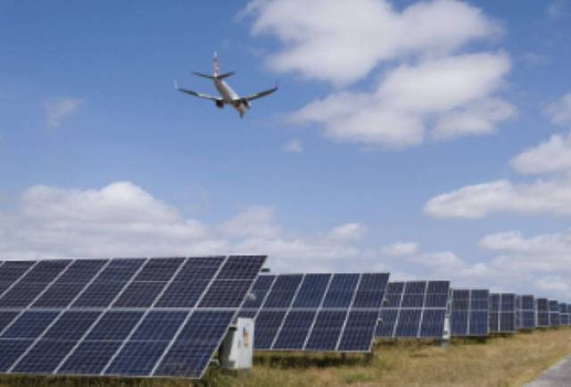 Peste 31 de milioane de lei pentru parcul fotovoltaic al Aeroportului Brașov
