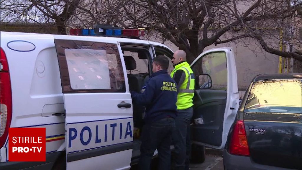 Un băiat de 13 ani, acuzat de viol, a stârnit revolta localnicilor dintr-un sat din Vâlcea. Oamenii cer să fie închis