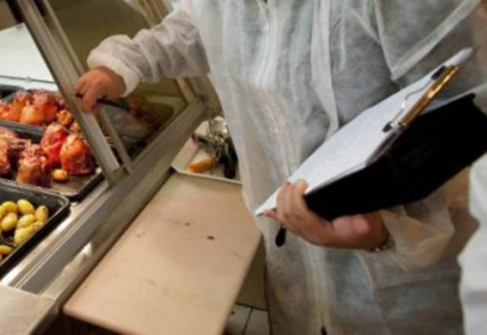 DSVSA Hunedoara a început controalele în şcoli, grădiniţe şi creşe. Sunt vizate şi firmele de catering