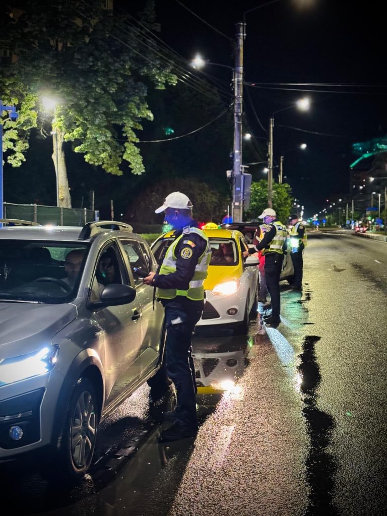 SIGURANȚĂ. Peste 300 de amenzi într-o singură zi în Satu Mare! Polițiștii au dat sancțiuni de peste 112.000 de lei