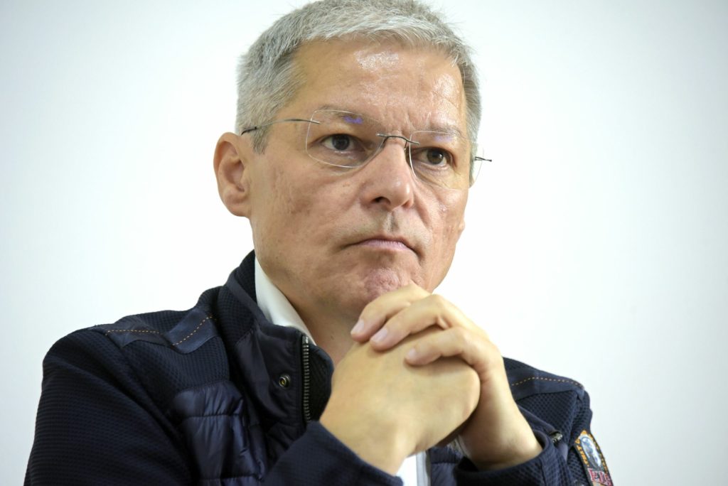 Dacian Cioloș promite să publice costurile campaniei pentru șefia Francofoniei: Suntem foarte chibzuiți cu banul public