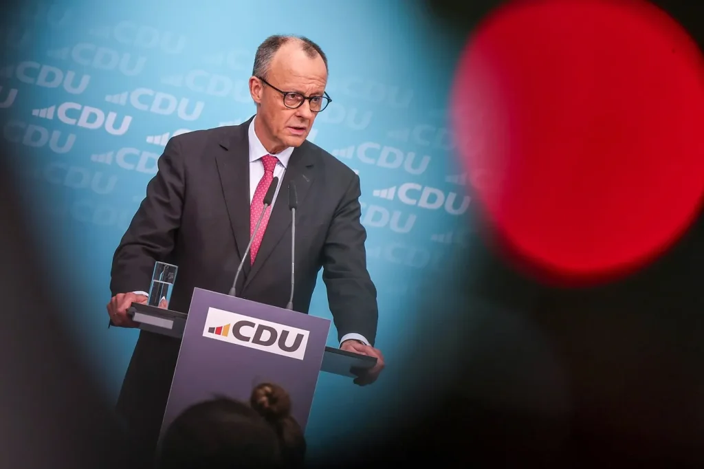 Friedrich Merz, tot mai nepopular, potrivit unui sondaj. Câți dintre germani îl mai vor cancelar