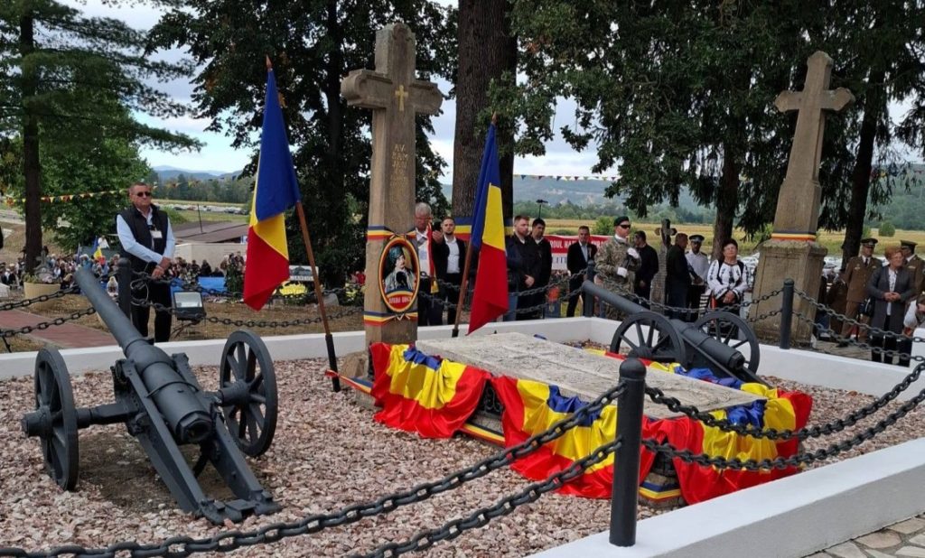 Mii de oameni la Serbările Naționale de la Țebea, dedicate memoriei lui Avram Iancu. Se împlinesc 154 de ani de la moartea eroului național