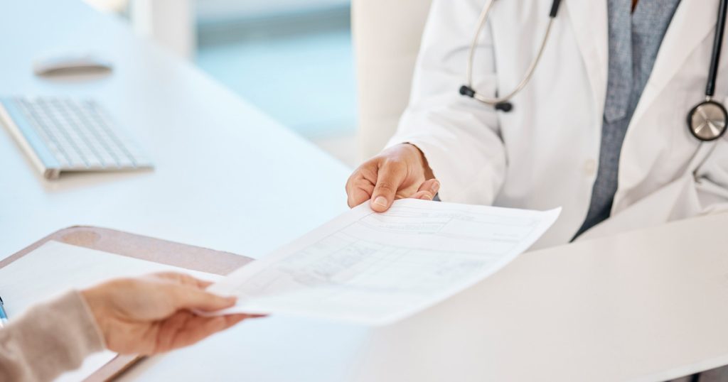 Câte luni trebuie să lucrezi pentru a primi concediu medical plătit. Când nu este necesar stagiul minim de asigurare