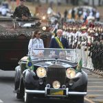 Manifestaţii în Brazilia în susţinerea lui Lula în alegerile prezidenţiale de la 4 octombrie. ”Extrema dreaptă este putredă şi coruptă”, scria pe pancarte ale Partidului Muncitorilor, unii îmbrăcaţi în cămăşi roşii