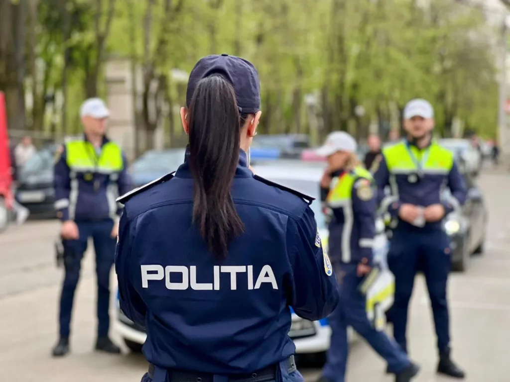 Amendă nouă de 1.000 de lei care fac această greșeală frecventă. Modificare în Codul Rutier