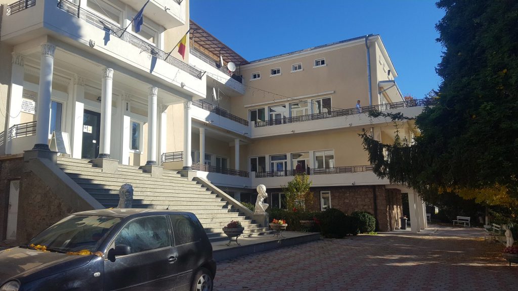 Gastrită? Diagnostic, investigații gratuite și tratament, în baza biletului de trimitere de la medicul de familie, la Sanatoriul de Pneumoftiziologie Brad