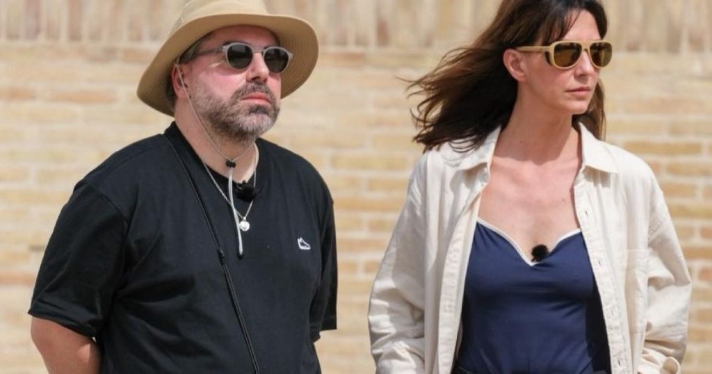 Maurice Munteanu și Connie Preda, în fața poliției la „Asia Express”. Ce s-a întâmplat în timpul căutării unei cazări