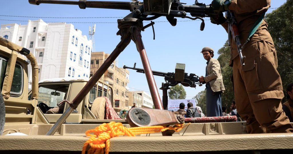 Atacuri Houthi asupra Arabiei Saudite, soldate cu 13 răniți. Statele din Golf amână negocierile cu Iranul privind Strâmtoarea Ormuz