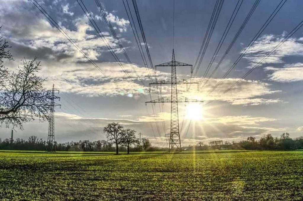 Întreruperi de energie electrică în județul Botoșani. Ce localități rămân fără curent în următoarele zile