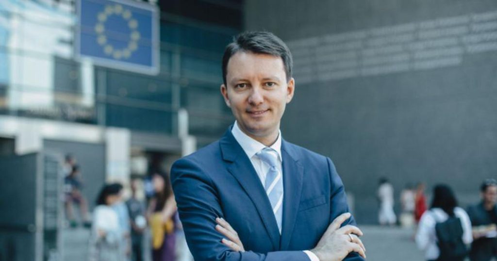 Europarlamentarul liberal Siegfried Mureşan: „Alegerile anticipate s-ar putea să devină o necesitate!“