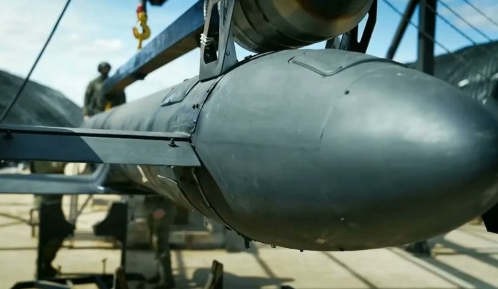Războiul modern pentru care America nu e pregătită: Rusia produce 20 de drone și rachete „low-cost” la prețul unei rachete Tomahawk