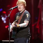 Ed Sheeran, „băiatul de treabă” al lumii muzicale, se confruntă cu cea mai mare controversă din cariera sa. Lumea se întreabă dacă îşi va anula turneul, în contextul în care artiştii din deschidere se retrag