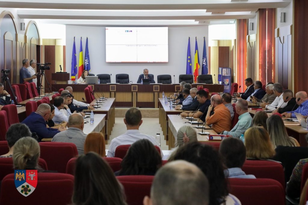 FOTO! Președintele Halici: Codul Urbanismului trebuie corectat acolo unde creează blocaje pentru administrațiile locale