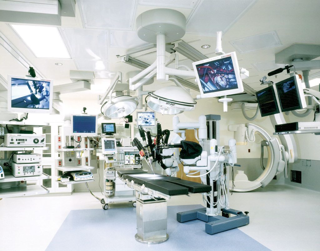 Cel mai dinamic sector al economiei. Spitalele private au depăşit pragul de 5 mld. lei cifră de afaceri anul trecut, plus 30% faţă de anul anterior şi dublu în cinci ani. Ce investiţii pregătesc în continuare marii operatori, aflaţi la ZF Pharma&Health Su