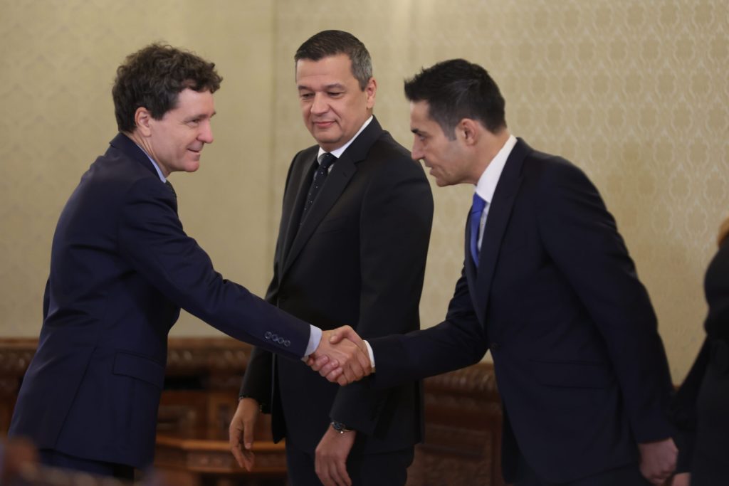 Au început consultările la Palatul Cotroceni. Sorin Grindeanu, după întâlnirea cu Nicușor Dan: Suntem pregătiți să preluăm guvernarea