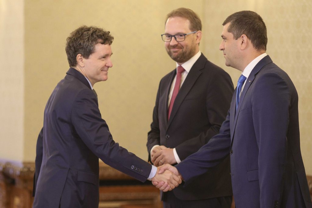 Fritz propune două guverne minoritare succesive, sub conducerea aceluiași premier tehnocrat (Video)