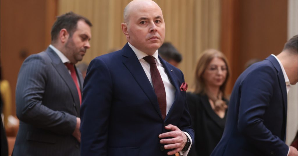Alexandru Muraru (PNL): PSD şi AUR şi-au transmis astăzi bezele. Grindeanu şi Simion să se ia de mână şi să meargă la guvernare