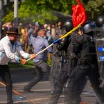 AUR acuză ”dezinformări, furt de identitate” în urma protestului din Piaţa Victoriei, reclamând tentativele unor persoane de a se prezenta în spaţiul public drept reprezentanţi ai AUR, fără a avea această calitate/ Solicitare către Poliţie şi Jandarmerie