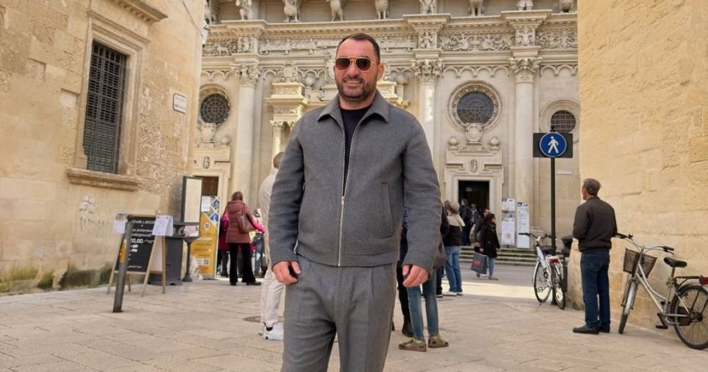 Pescobar, mesaj pentru cei care îl critică înainte de debutul la PRO TV: „Eu îi plătesc pe hateri”