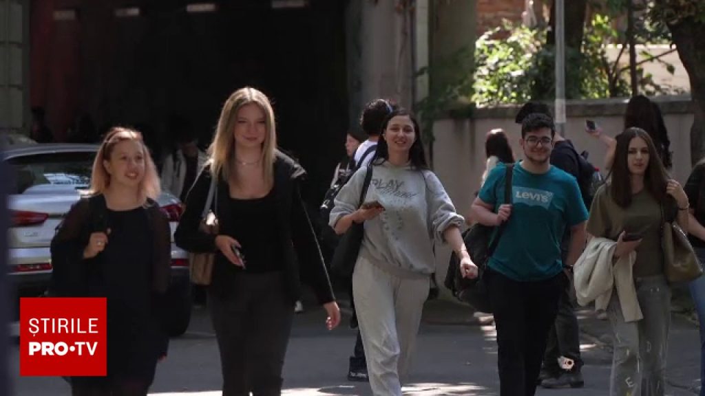 Piața neagră a meditațiilor. Profesorii ar fi ascuns peste 1 miliard de lei de ANAF