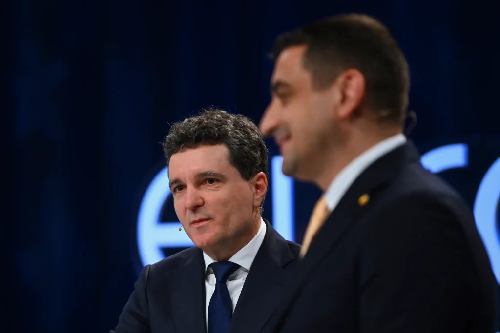 De ce naționalismul duce la fascism pe înțelesul lui George Simion și Nicușor Dan