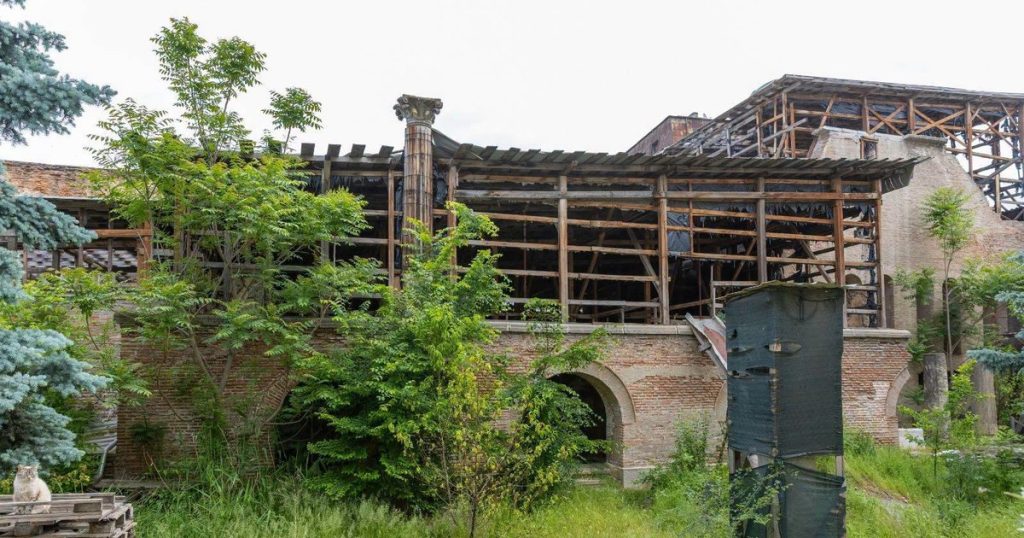 Cel mai vechi monument medieval al Bucureştiului intră în reparații. Palatul Voievodal-Curtea Veche va renaște în trei luni