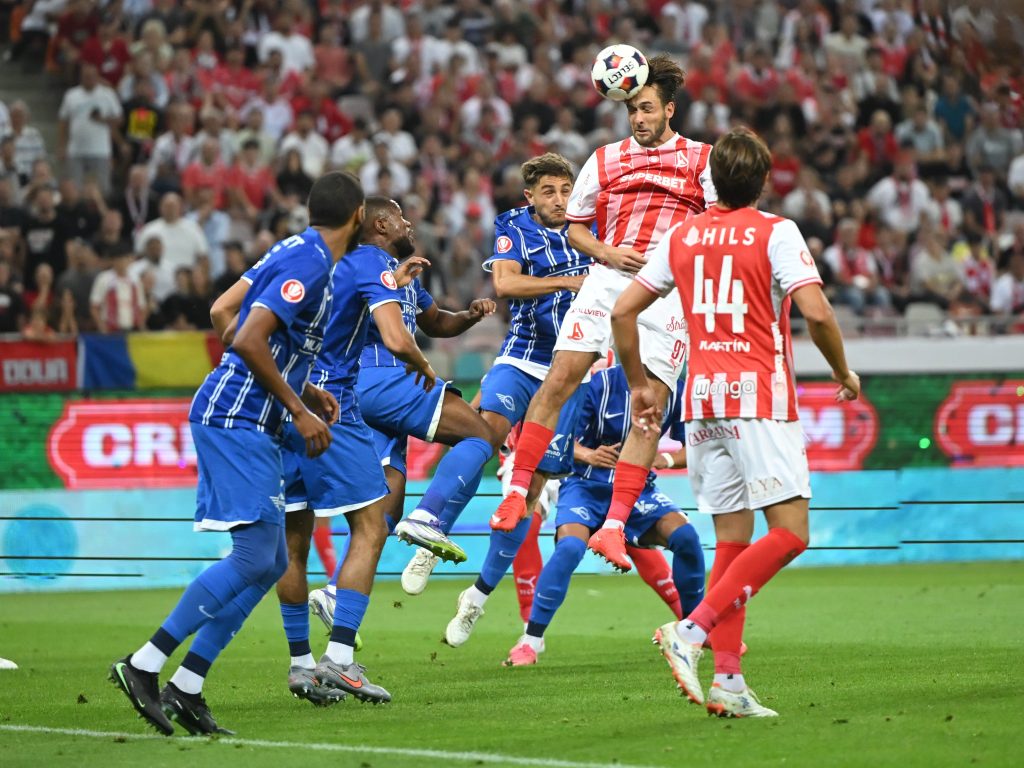 Dinamo - Farul 4-0, ACUM, pe iAMsport.ro. ”Marinarii”, zdrobiți de trupa lui Nuno Campos!