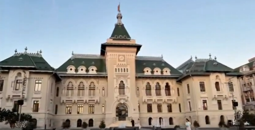 Instituția Prefectului Dolj se întoarce în Palatul Administrativ