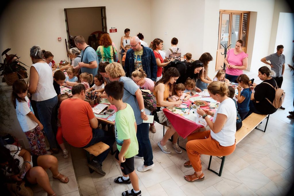EDUCAȚIE. Părinți, atenție! Ce pot face copiii la Muzeul de Istorie din Satu Mare pentru doar 10 lei