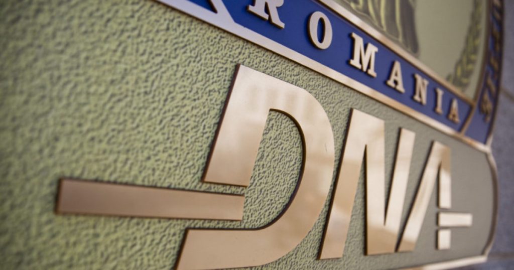 Angajați ai Primăriei Iași, audiați de procurorii DNA în Dosarul Păcura, în care este implicat și Mihai Chirica, edilul orașului
